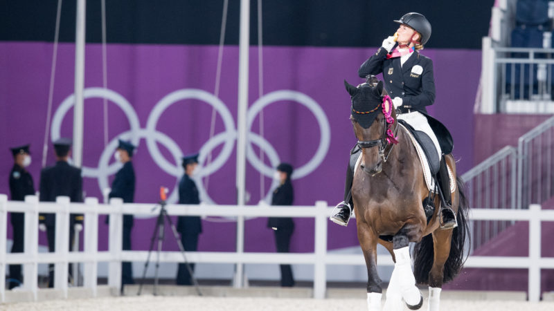 Dressage : Jessica von Bredow-Werndl s’offre l’or olympique !