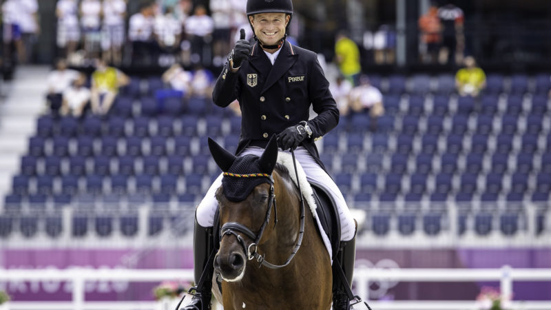 Complet : Michael Jung prend les commandes à Tokyo