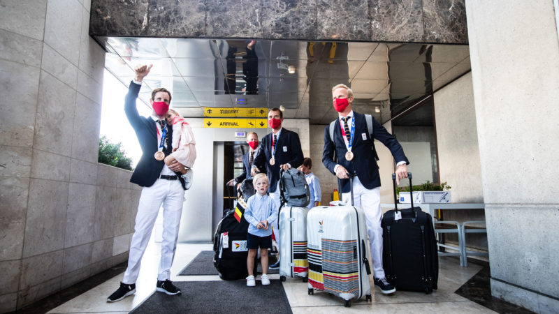Les cavaliers belges accueillis en héros à leur retour de Tokyo !