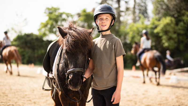 La LEWB lance « J’peux pas, j’ai poney ! », une campagne pour promouvoir ses clubs labellisés